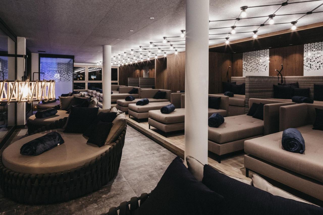 Hotel Tirolerhof 4 Sterne Superior Тукс Экстерьер фото