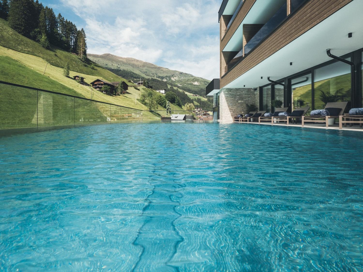 Hotel Tirolerhof 4 Sterne Superior Тукс Экстерьер фото